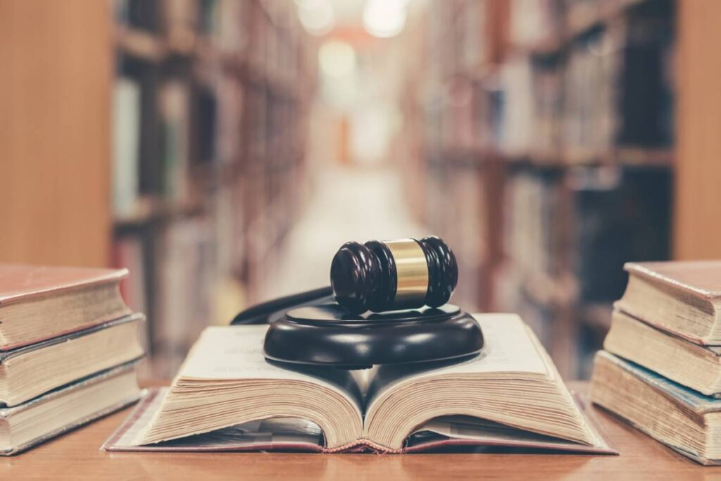 Études de droit à Paris : un tremplin vers une carrière ambitieuse